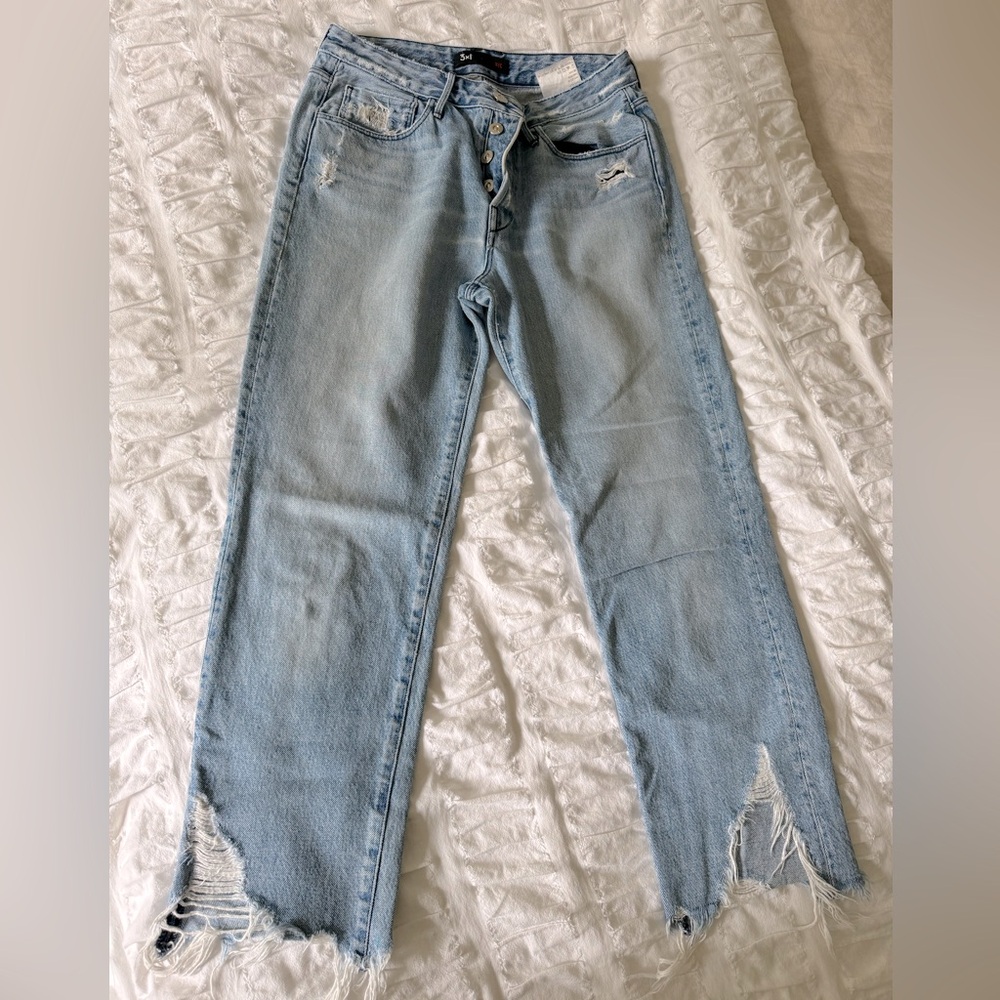3x1 Loose Fit frayed denim jeans